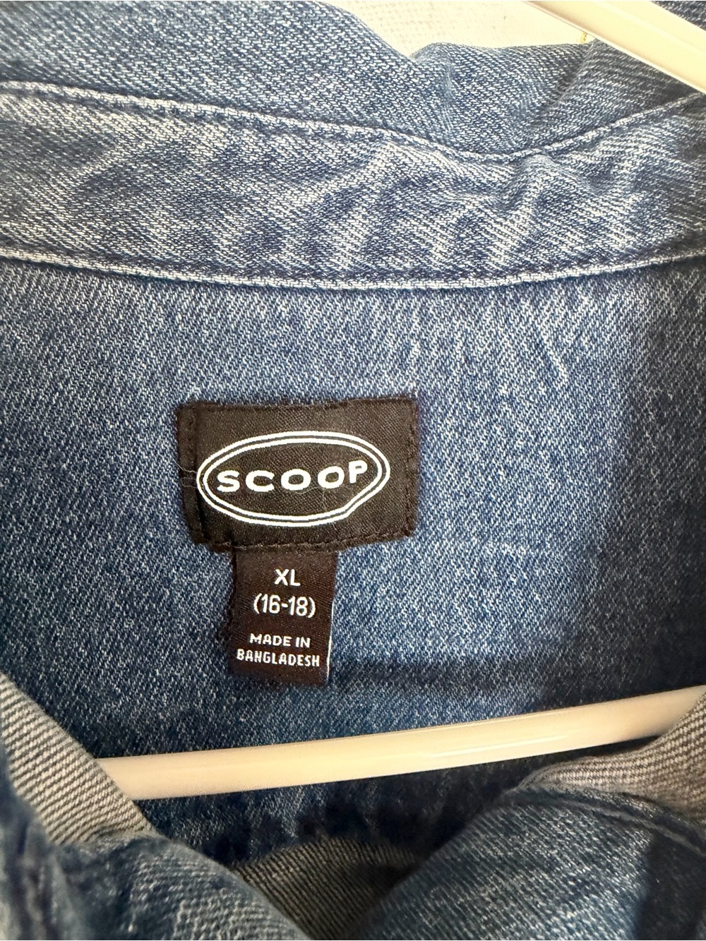NWT Denim Button-Up Jacket in Blue - Picture 4 of 15